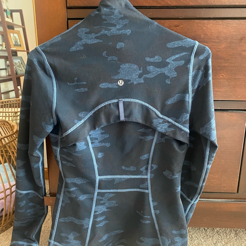 Lululemon Zip Up